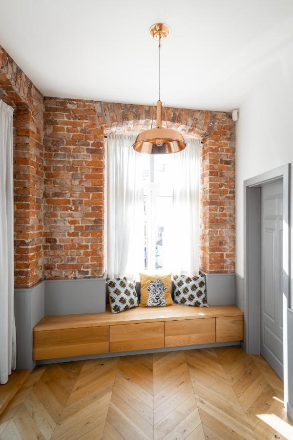 Central Apartamenty Еленя-Гура Экстерьер фото